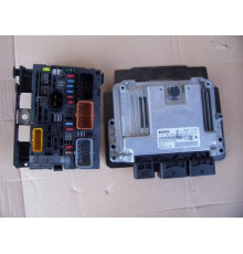 ПЕЖО СИТРОЕН 1.6 VTI КОМПЬЮТЕР 0261S04009