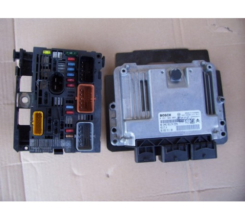 ПЕЖО СИТРОЕН 1.6 VTI КОМПЬЮТЕР 0261S04009