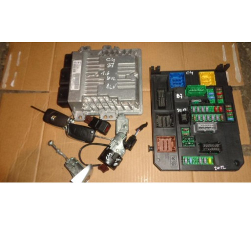 Компьютер 1.6 HDI CITROEN C4 DS4 комплект 9678628780