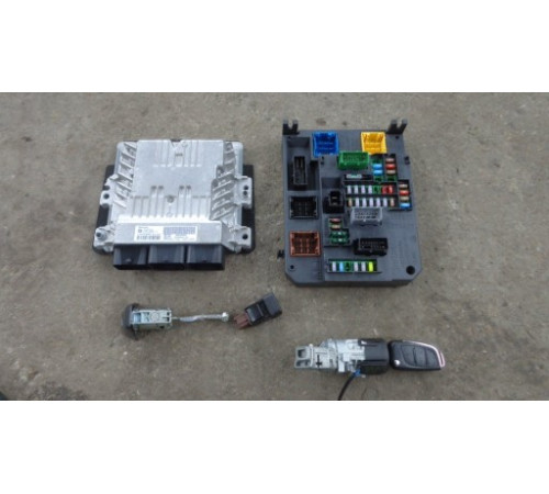 Компьютер 1.6 HDI CITROEN C4 DS4 комплект 9800268980