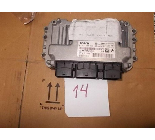 CITROEN PEUGEOT КОМПЬЮТЕР 0261208899 ME7.4.5 966230