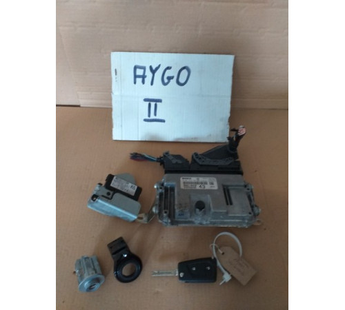 Toyota AYGO II 16R 1,0 полный комплект стартовый комплект