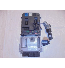 CITROEN C3 II 1.6 EHDI стартовый комплект 9674245180