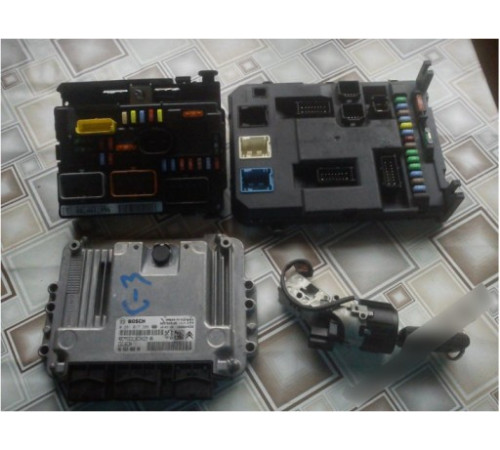 Компьютер драйвер двигателя BSI BSM C3 III 1.4 HDI