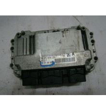 CITROEN C4 1.6 B компьютер 9657489480