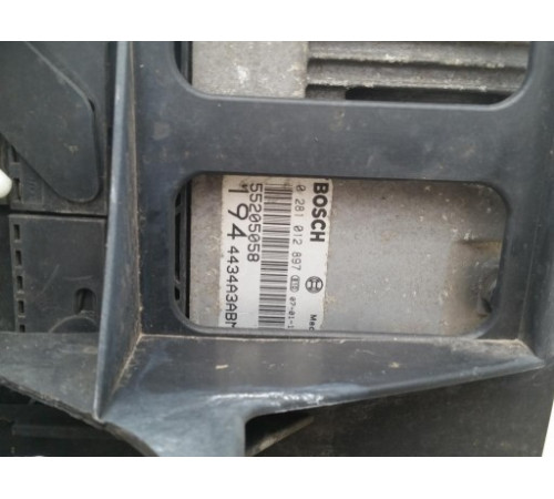 Компьютер драйвер двигателя Fiat Croma 1.9 55205058