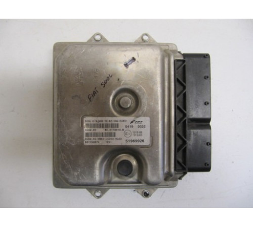 FIAT 500L 0.9 SGE КОМПЬЮТЕР 8GSW.М3 51969926 ЧИСТЫЙ