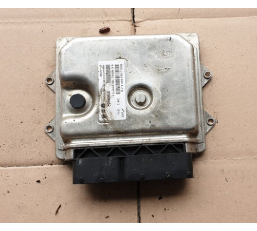 Компьютер двигателя Fiat Doblo 51908952 MJD8F3.D1