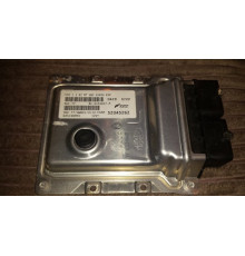 FIAT 500 КОМПЬЮТЕР ДРАЙВЕР ДВИГАТЕЛЯ 52045262