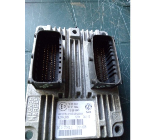 FIAT GRANDE PUNTO 1.3 КОМПЬЮТЕР ДВИГАТЕЛЯ 51826696
