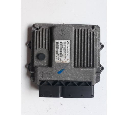 Компьютер двигателя Fiat Stilo 55190005 0281011510