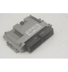 Fm200 Ford Fiesta mk8 17-1.0 B компьютер двигателя
