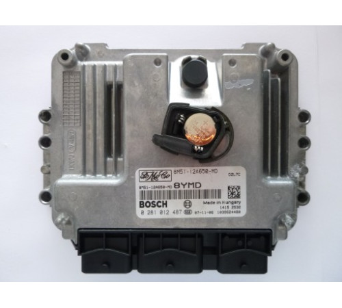 Ford Focus компьютер 1.6 8m51-12A650-LB 8YLB