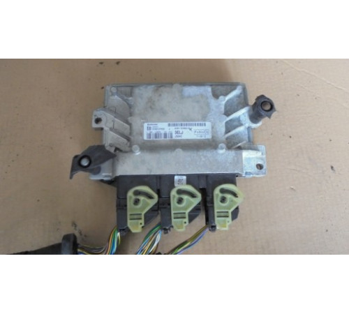 FORD 1.6 КОМПЬЮТЕР ДВИГАТЕЛЯ EMS2204 AV61-12A650-XK