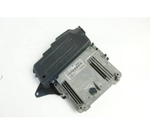 Ford Courier компьютер двигателя FT7A - 12A650-RB