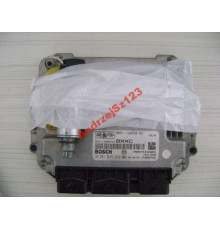 Ford Focus компьютер 1.6 8M51-12A650-XC 8XXC