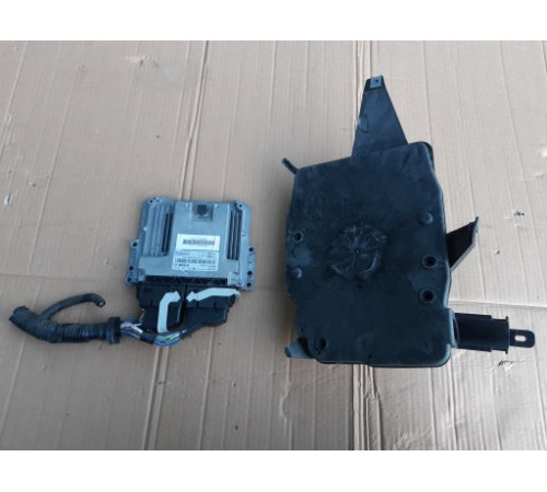 Компьютер драйвер двигателя Ford Focus MK3 Lift EU