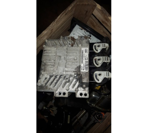 Компьютер двигателя Connect 1.8 tdci 7t11-12A650-DC