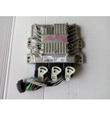 8V4112A650CB КОМПЬЮТЕР ДВИГАТЕЛЯ FORD KUGA MK1 2.0