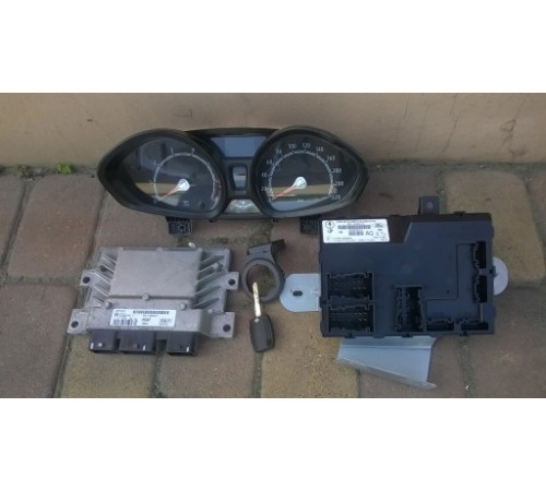 FORD FIESTA MK7 компьютер стартовый комплект 1,25 82ps