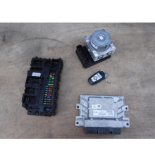 Компьютер двигателя FORD Fusion LIFT USA HYBRID 17-