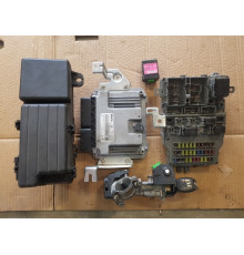 КОМПЬЮТЕР КОМПЛЕКТ N22A1 HONDA SPONTE VII 2.2 ICTDI