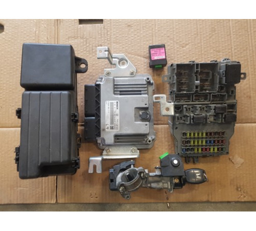КОМПЬЮТЕР КОМПЛЕКТ N22A1 HONDA SPONTE VII 2.2 ICTDI