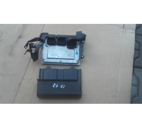 Honda CIVIC IX лифт 1.8 компьютер 37820-R3AX-F72