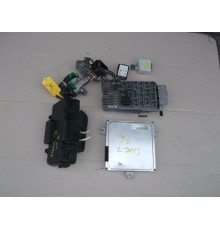КОМПЬЮТЕР ДВИГАТЕЛЯ HONDA CIVIC 7 1.6 16V-ДОСТАВКА-