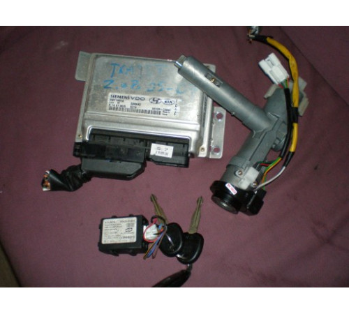 HYUNDAI TRAJET 05-КОМПЬЮТЕР ДВИГАТЕЛЯ 39120-23890