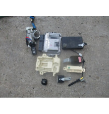 HYUNDAI i30 1.6 CRDI компьютер 39105-2A765