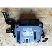 HYUNDAI i30 GDI компьютер двигателя 39199-2B209 2015R