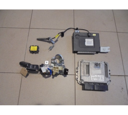 hyundai i30 II компьютер комплект 39111-2A943 D4FB