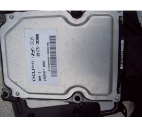 КОМПЬЮТЕР ДВИГАТЕЛЯ HYUNDAI GENESIS 39175-3C000