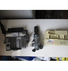 HYUNDAI IX20 1.4 16V CRDI КОМПЬЮТЕР39130-2A412 КОМПЛЕКТ