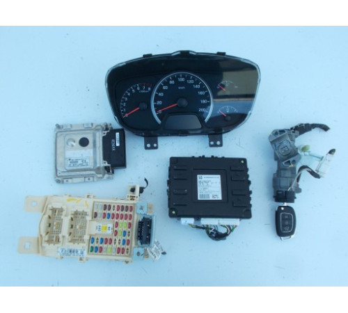 Компьютер драйвер комплект для Hyundai I10 39101-04500