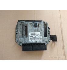 HYUNDAI 2.2 CRDI КОМПЬЮТЕР ДВИГАТЕЛЯ 39113-27805