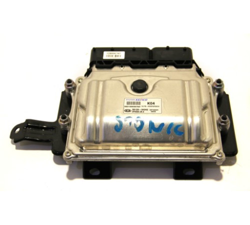 KIA STONIC КОМПЬЮТЕР ДВИГАТЕЛЯ 39128-04040