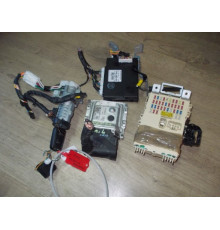 KIA VENGA 09-15 КОМПЬЮТЕР КЛЮЧ ЗАЖИГАНИЯ BCM 39101-2B810
