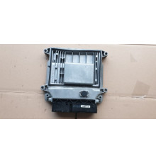 Компьютер двигателя KIA Rio 3911026CF0 9030933808KC