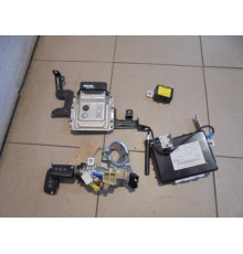 kia ceed II 12-17R компьютер комплект 39110-2brbd