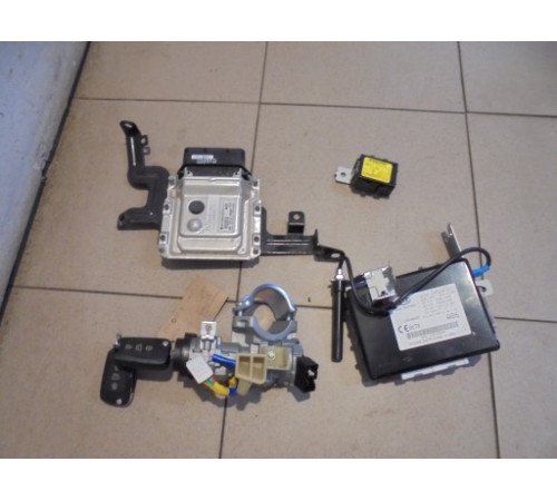 kia ceed II 12-17R компьютер комплект 39110-2brbd