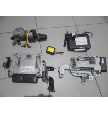 kia ceed i30 12-16 1,6 CRDI компьютер 39111-2a951