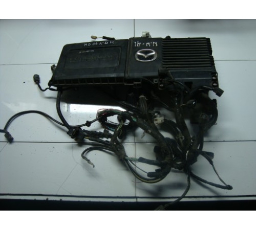 MAZDA 3 1.6 16V КОМПЬЮТЕР ДВИГАТЕЛЯ 100140-9391
