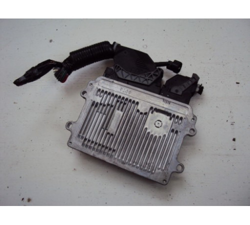 Компьютер контроллер двигателя для MAZDA CX3 S55218881