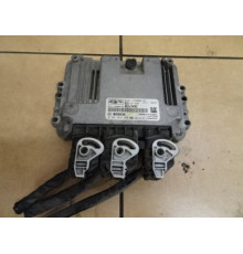 Компьютер двигателя Mazda 2 II 1.6 D 8v21-12A650-XE