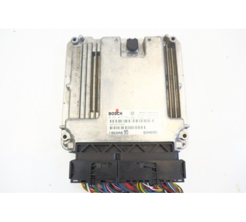 MITSUBISHI GRANDIS 2,0 0281014584 КОМПЬЮТЕР ДВИГАТЕЛЯ