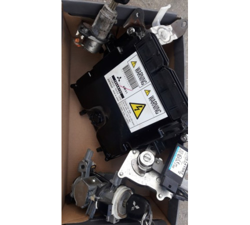MITSUBISHI PAJERO IV 3.2 ИМО КОМПЬЮТЕР СТЕЙСИ КОМПЛЕКТ