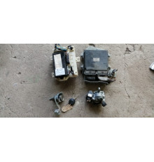 MITSUBISHI COLT 09-12 1.3 B КОМПЬЮТЕР РУЧНОЙ КОМПЛЕКТ