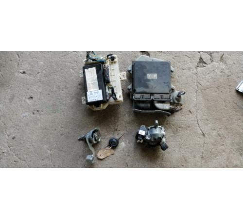 MITSUBISHI COLT 09-12 1.3 B КОМПЬЮТЕР РУЧНОЙ КОМПЛЕКТ